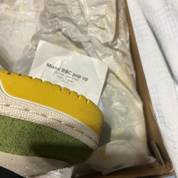 Hebrew Brantley x bbc adidas - Picture 3 of 3